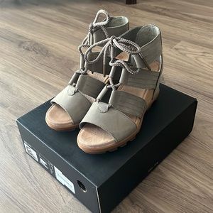 Sorel Joanie Lace Wedge II / Sage / Size 7
